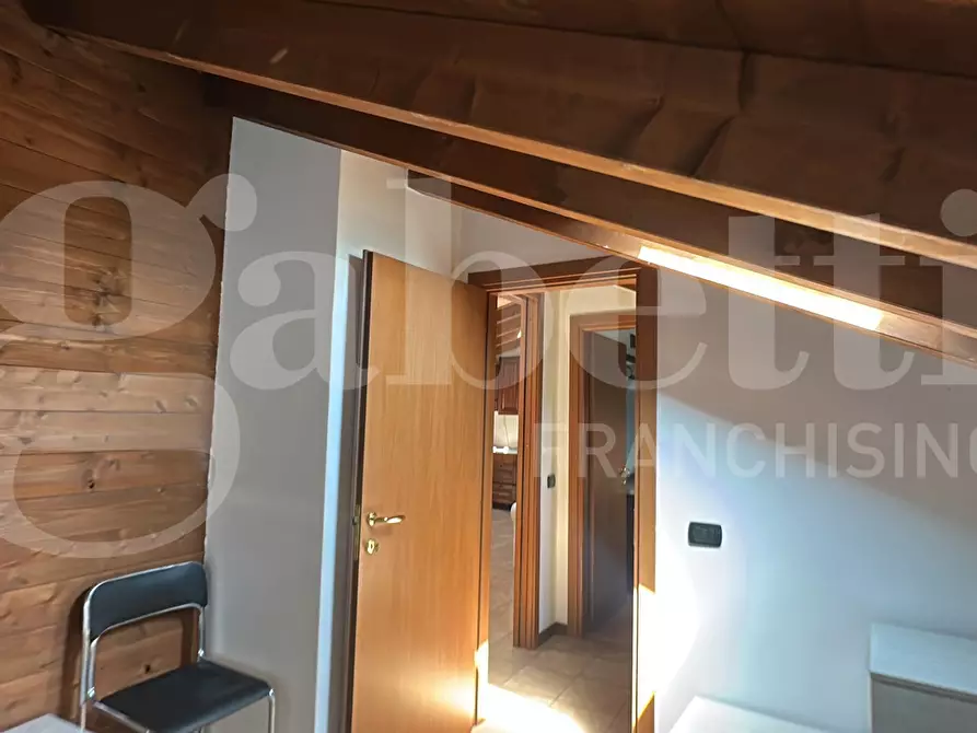 Immagine 29 di Appartamento in vendita  in Via Santa Valeria, 1 a Rezzago