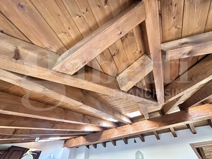 Immagine 6 di Appartamento in vendita  in Via Santa Valeria, 1 a Rezzago