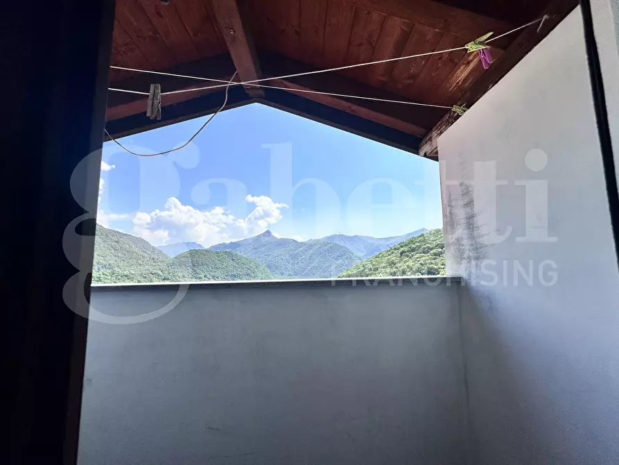 Immagine 20 di Appartamento in vendita  in Via Santa Valeria, 1 a Rezzago