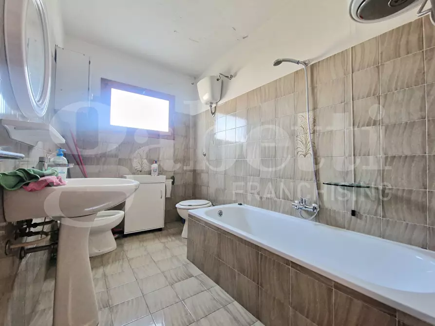 Immagine 26 di Casa indipendente in vendita  in Via nuova, 32 a Sestu