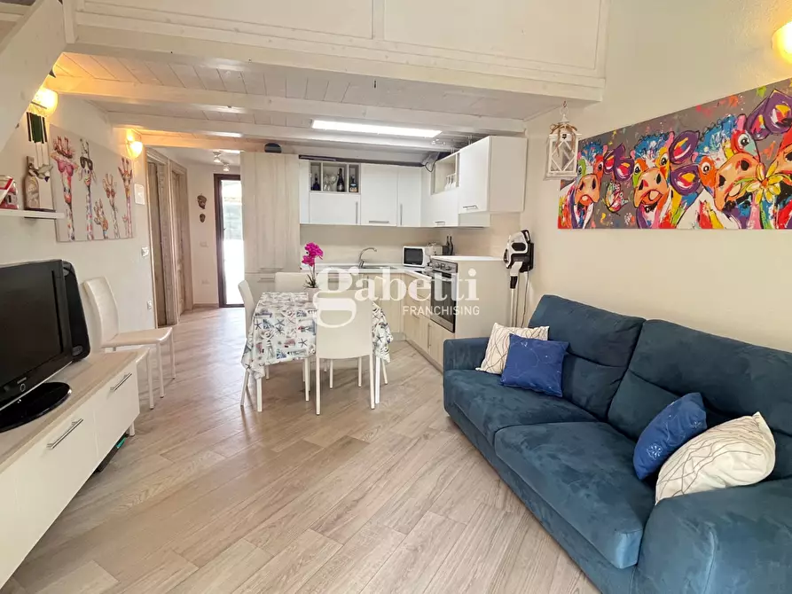 Immagine 7 di Villetta a schiera in vendita  in Via Macomer, 12 a Budoni