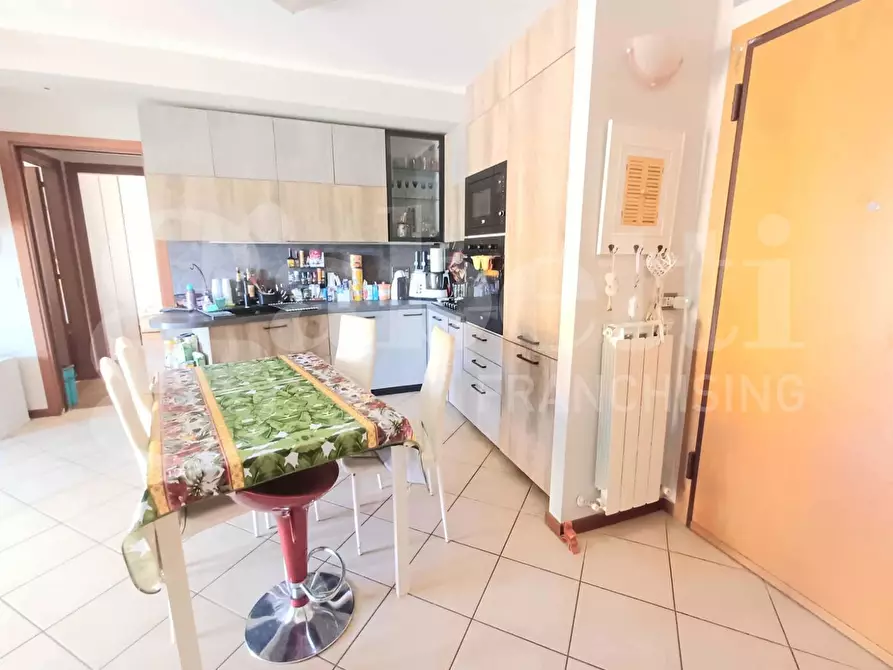 Immagine 4 di Appartamento in vendita  in Via PRAGA, 3 a Bastia Umbra