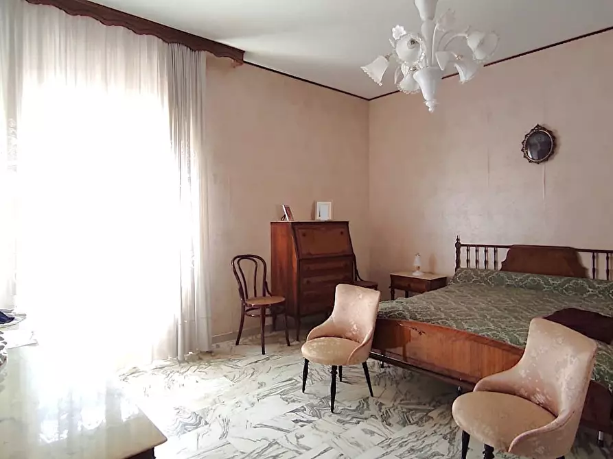 Immagine 27 di Appartamento in vendita  in Via BOSCHETTO a San Severo