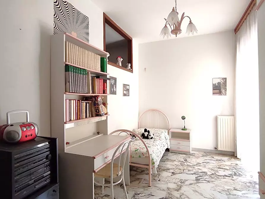 Immagine 23 di Appartamento in vendita  in Via BOSCHETTO a San Severo