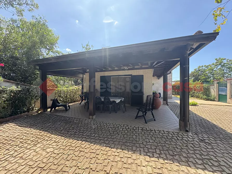 Immagine 6 di Villa in vendita  in Via CONSORZIO NUOVA SANTA MONICA, 5 a Terracina