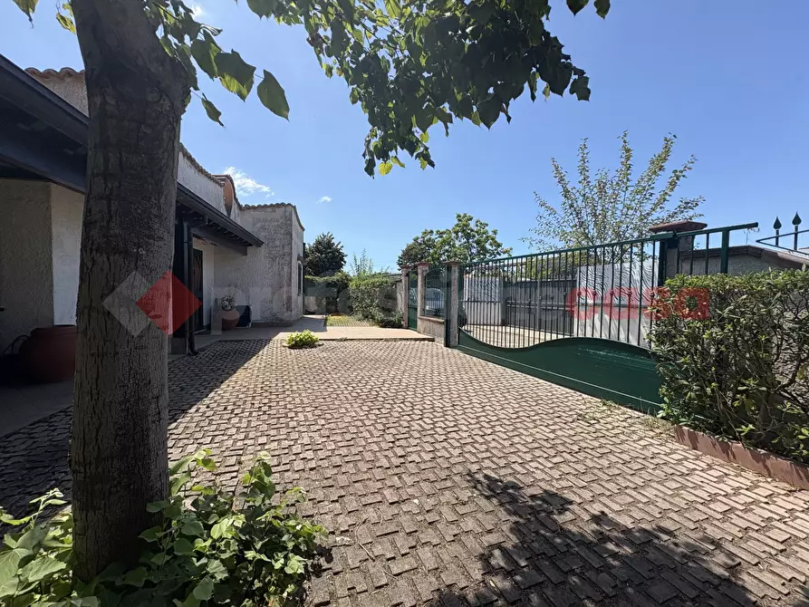 Immagine 5 di Villa in vendita  in Via CONSORZIO NUOVA SANTA MONICA, 5 a Terracina