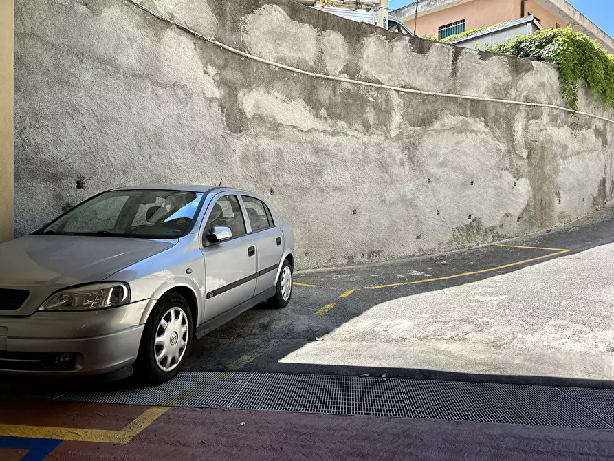 Immagine 5 di Box auto in vendita  in Via Piacenza, 185 VD R a Genova