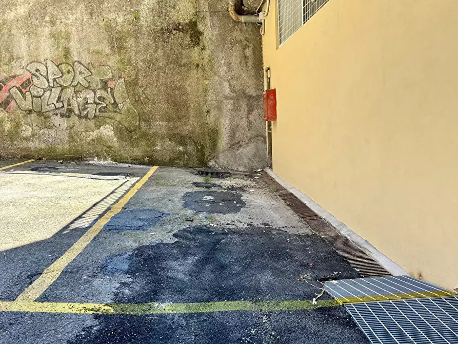 Immagine 9 di Box auto in vendita  in Via Piacenza, 185 VD R a Genova