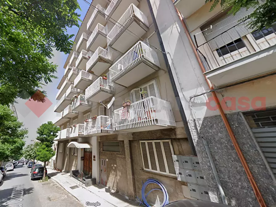 Immagine 14 di Appartamento in vendita  in Via Emilio Cuzzocrea, 27 a Reggio Di Calabria