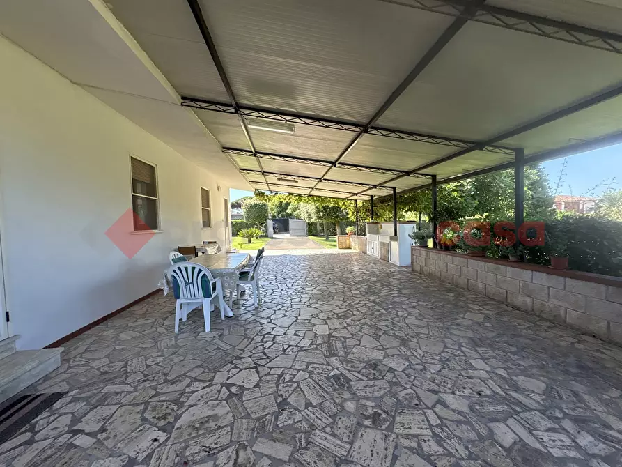 Immagine 4 di Villa in vendita  in Via LIDO ARCOBALENO, 5 a Terracina