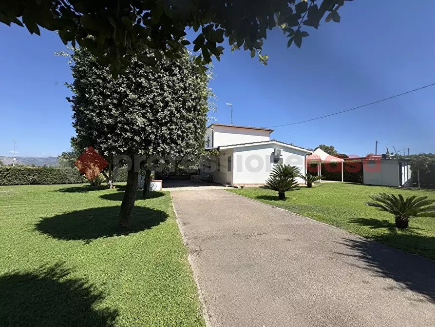 Immagine 50 di Villa in vendita  in Via LIDO ARCOBALENO, 5 a Terracina