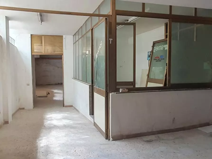 Immagine 15 di Magazzino in vendita  in Via Degli Atleti, 61 a Marsala