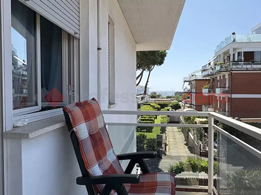 Immagine 30 di Appartamento in vendita  in Viale EUROPA, 216 a Terracina