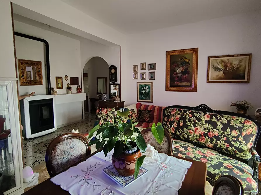 Immagine 2 di Appartamento in vendita  in Via Cattaneo, 63 a Iglesias