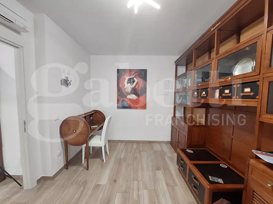 Immagine 19 di Appartamento in vendita  in Via Emilia, 2 a Alba Adriatica