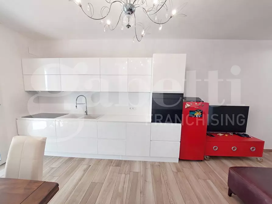 Immagine 8 di Appartamento in vendita  in Via Emilia, 2 a Alba Adriatica
