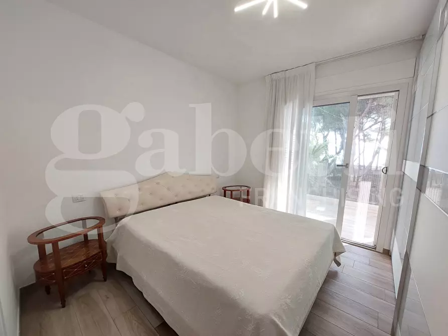 Immagine 13 di Appartamento in vendita  in Via Emilia, 2 a Alba Adriatica