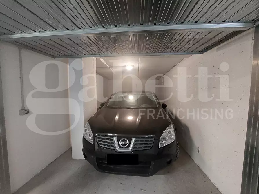 Immagine 24 di Appartamento in vendita  in Via Emilia, 2 a Alba Adriatica