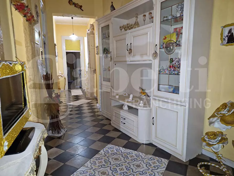 Immagine 2 di Appartamento in vendita  in Via Carlo Pisacane a Palermo