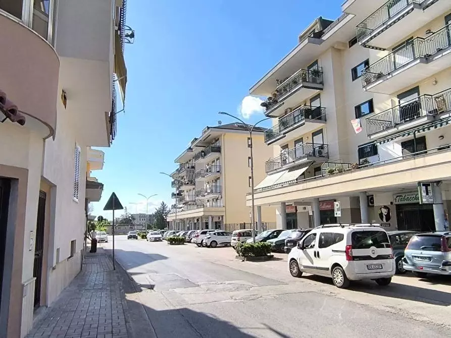 Immagine 12 di Appartamento in vendita  in Via Trieste a San Nicola La Strada