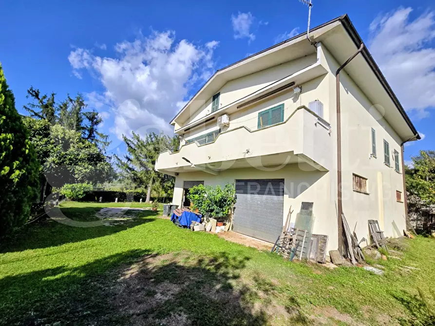 Immagine 1 di Villa in vendita  in Contrada Pontemassa, snc a Paliano
