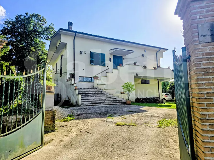 Immagine 14 di Villa in vendita  in Contrada Pontemassa, snc a Paliano