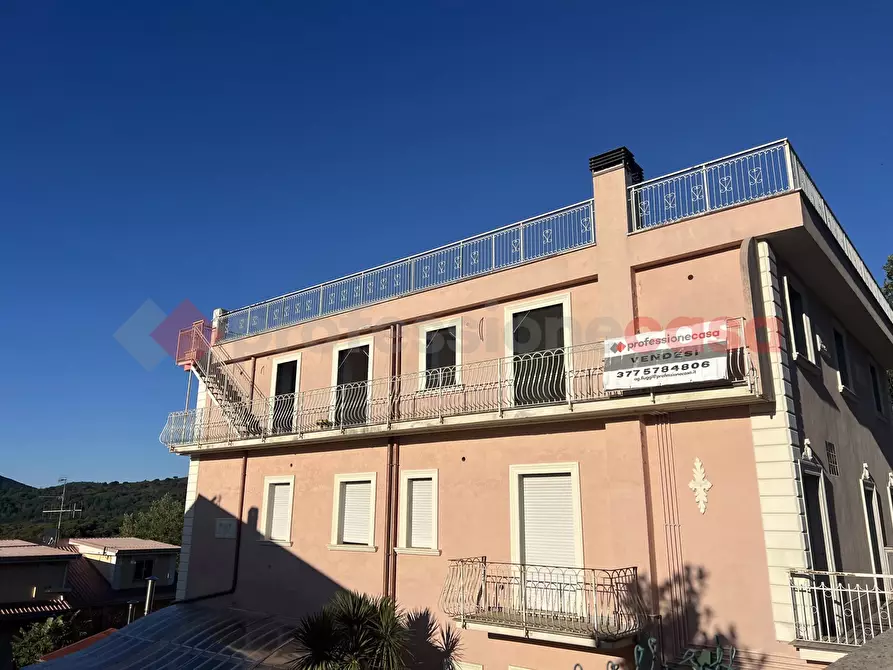 Immagine 3 di Palazzo in vendita  in Via prenestina antica, 8 a Fiuggi