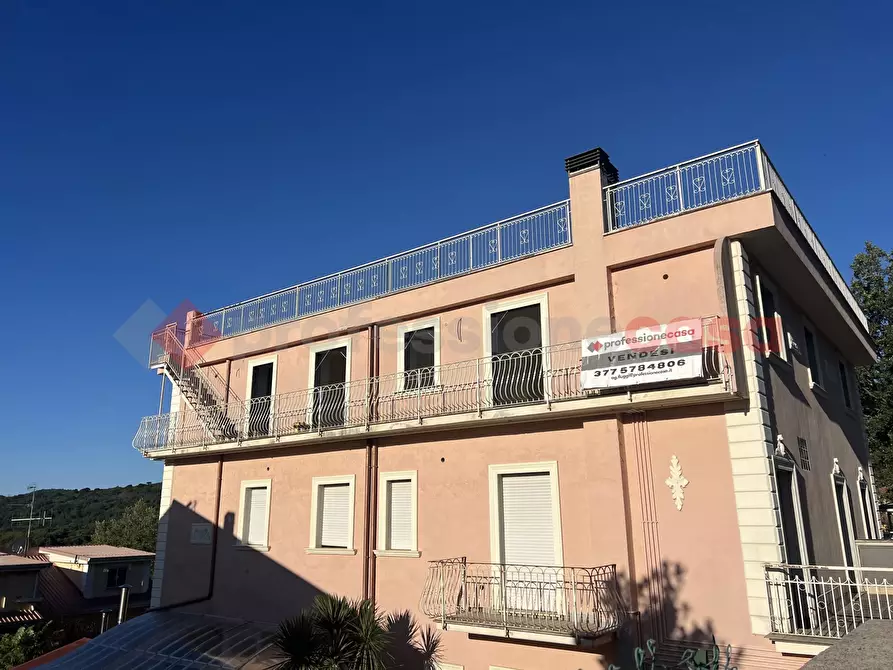 Immagine 18 di Palazzo in vendita  in Via prenestina antica, 8 a Fiuggi