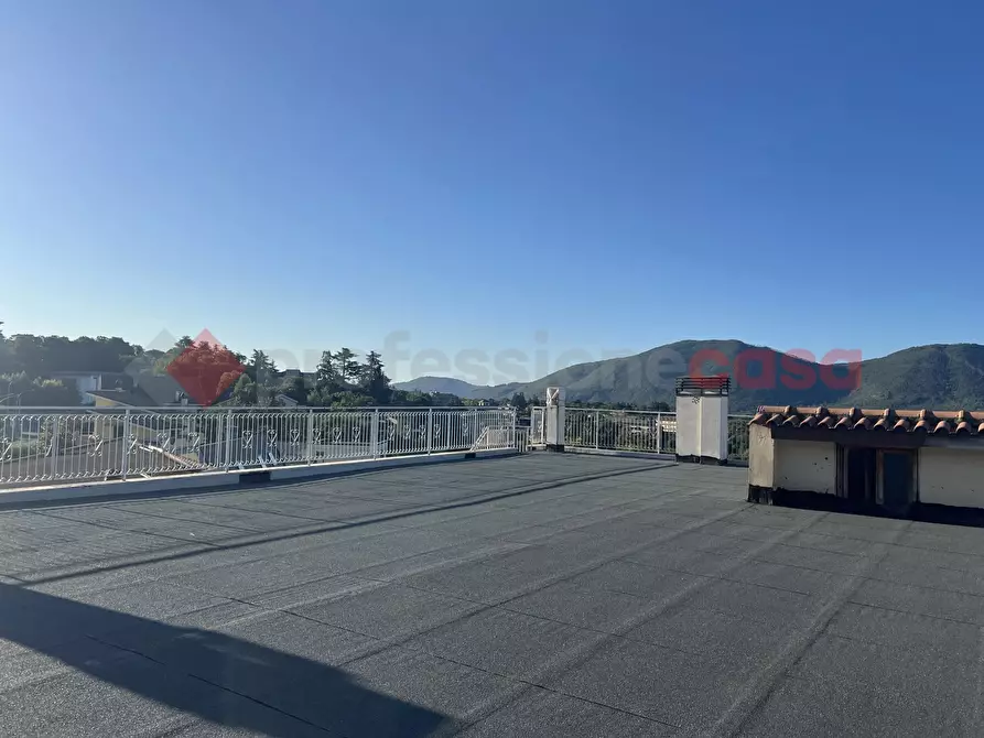 Immagine 10 di Palazzo in vendita  in Via prenestina antica, 8 a Fiuggi