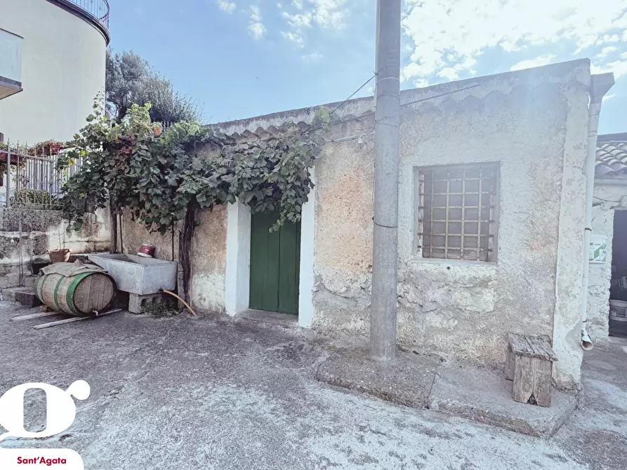 Immagine 11 di Appartamento in vendita  in Contrada VALLEBRUCA, 30 a Sant'agata Di Militello