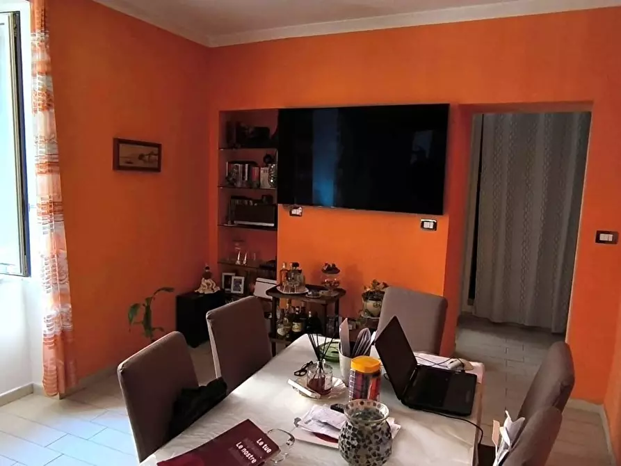 Immagine 5 di Appartamento in vendita  in Via M. Renato Imbriani a Napoli