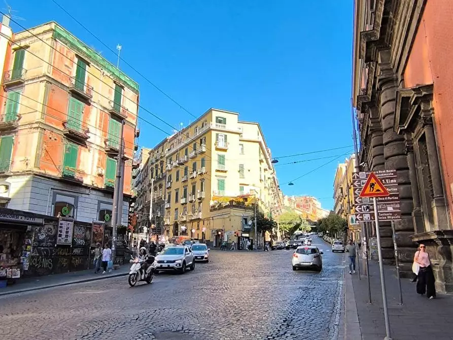 Immagine 30 di Appartamento in vendita  in Via M. Renato Imbriani a Napoli