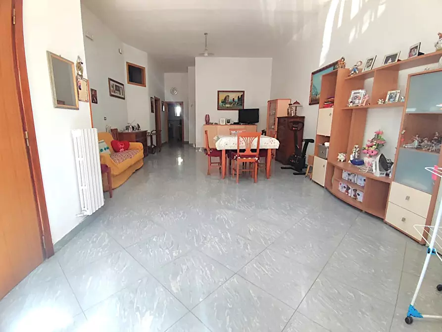 Immagine 2 di Casa indipendente in vendita  in Via TRINITAPOLI a San Severo