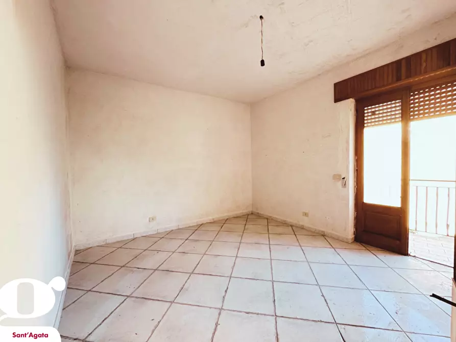 Immagine 5 di Casa indipendente in vendita  in Via ALDO MORO, 17 a Galati Mamertino