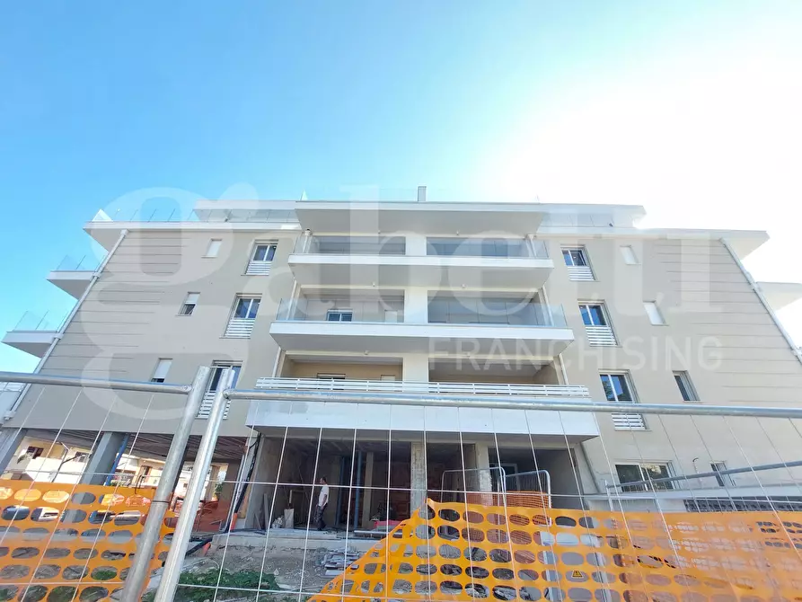 Immagine 27 di Appartamento in vendita  in Via Fabio Filzi, 54 a Martinsicuro