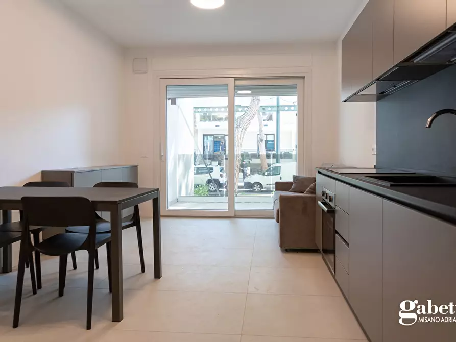 Immagine 1 di Appartamento in vendita  in Via Fiume, 9 a Cattolica