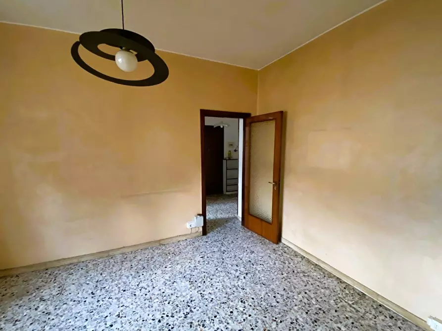Immagine 8 di Appartamento in vendita  in Via giacomo leopardi, 17 a Legnano
