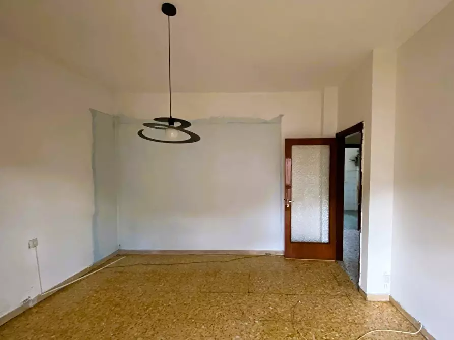 Immagine 4 di Appartamento in vendita  in Via giacomo leopardi, 17 a Legnano