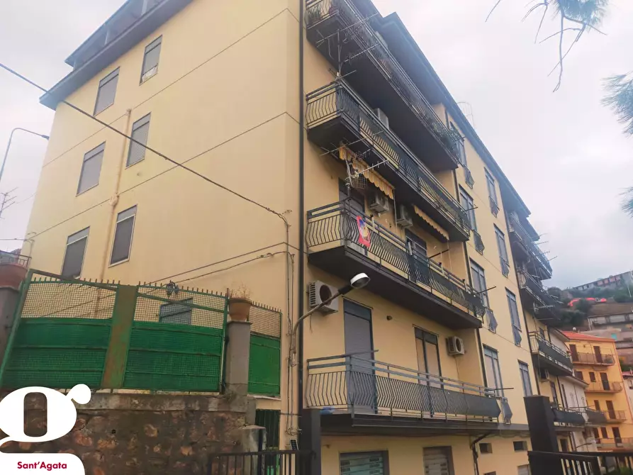 Immagine 10 di Appartamento in vendita  in Via GALILEO GALILEI, 84 a Caronia