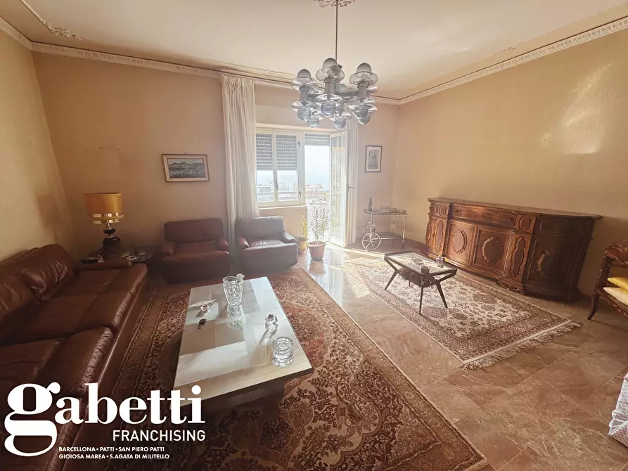 Immagine 1 di Appartamento in vendita  in Via GALILEO GALILEI, 84 a Caronia