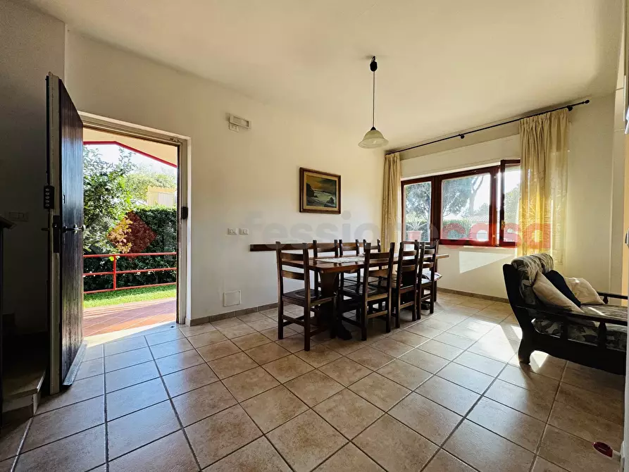 Immagine 6 di Villa in vendita  in Via SOAVE INCANTO DEL CIRCEO, 53 a Terracina