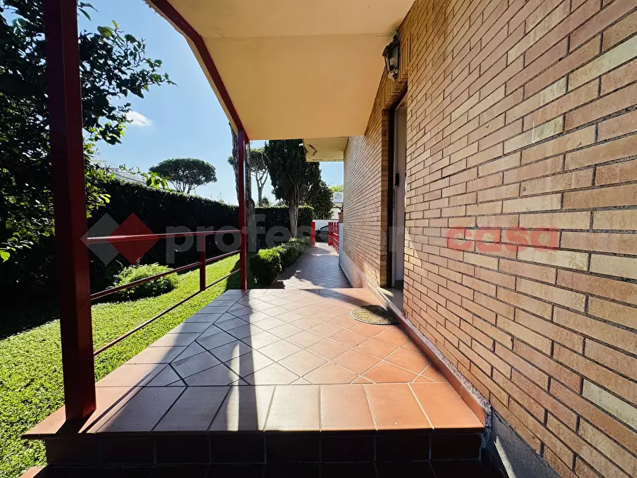 Immagine 5 di Villa in vendita  in Via SOAVE INCANTO DEL CIRCEO, 53 a Terracina
