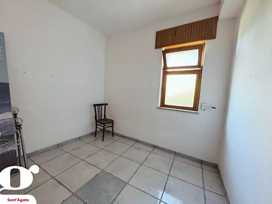 Immagine 4 di Appartamento in vendita  in Via ALDO MORO, 17 a Galati Mamertino