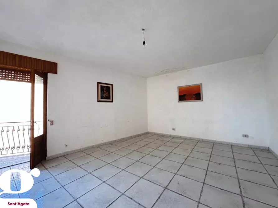 Immagine 5 di Appartamento in vendita  in Via ALDO MORO, 17 a Galati Mamertino