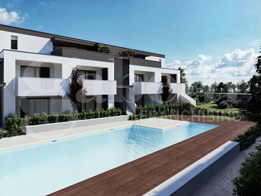 Immagine 2 di Attico in vendita  in Corso Europa, snc a Cavallino-Treporti