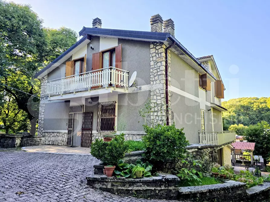 Immagine 15 di Villa in vendita  in Via Roccamassima a Segni