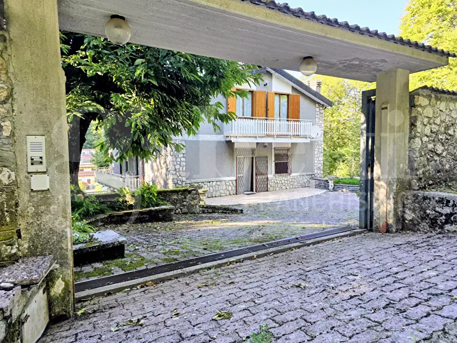 Immagine 7 di Villa in vendita  in Via Roccamassima a Segni