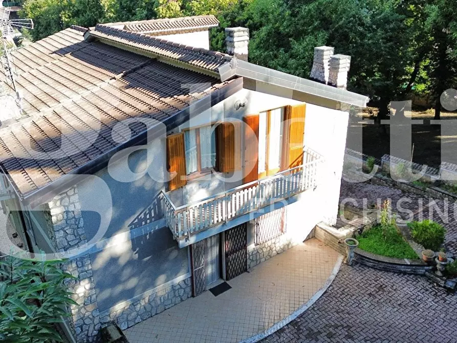 Immagine 50 di Villa in vendita  in Via Roccamassima a Segni