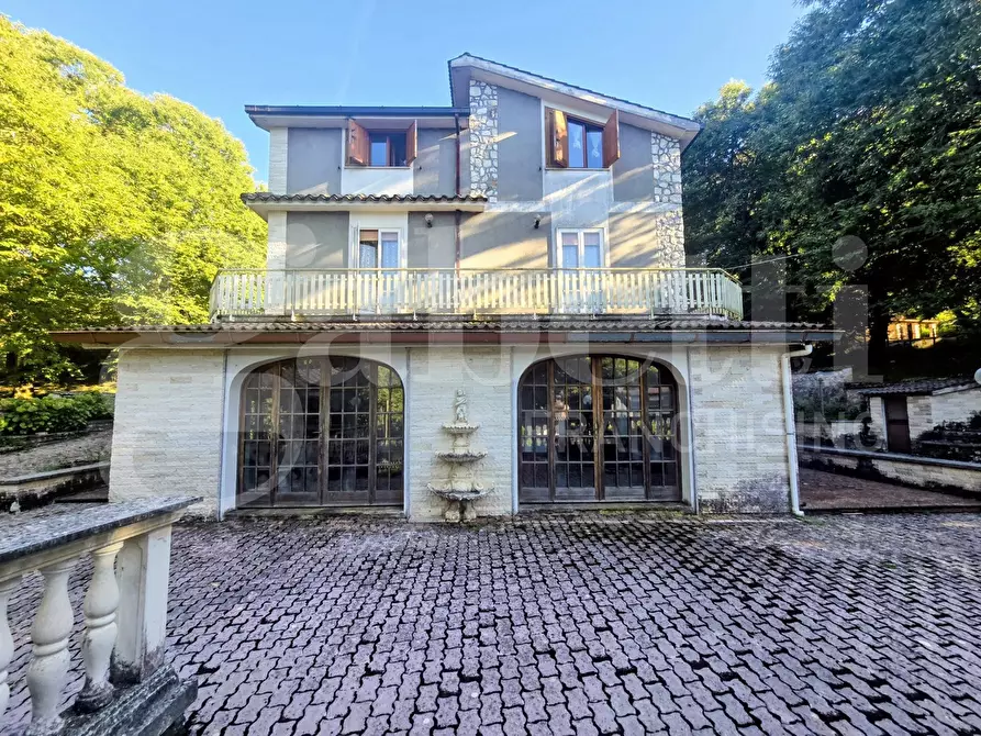 Immagine 5 di Villa in vendita  in Via Roccamassima a Segni