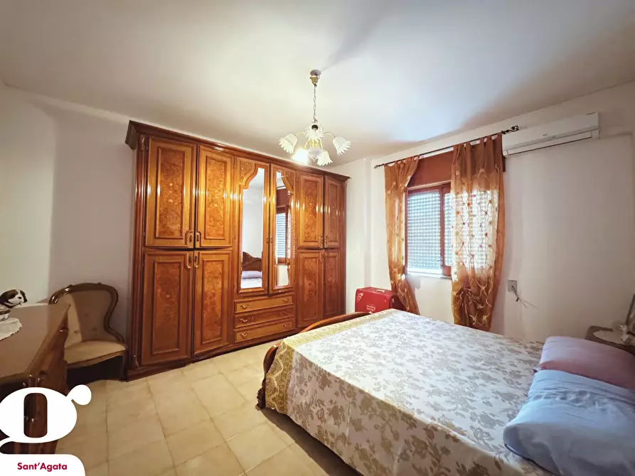 Immagine 4 di Appartamento in vendita  in Via DOMENICO CIMAROSA, 27 a Sant'agata Di Militello